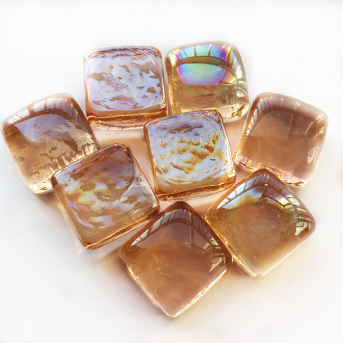Glass cube
