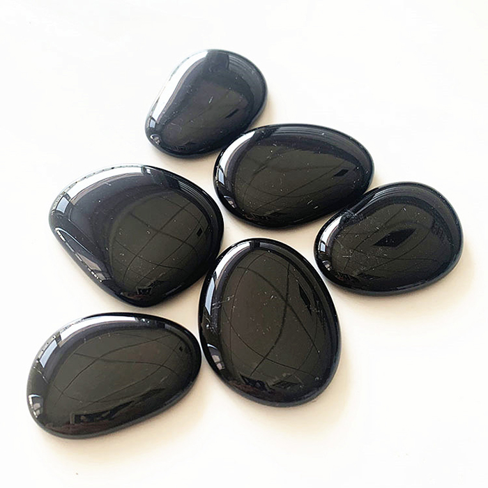 Glass pebbles