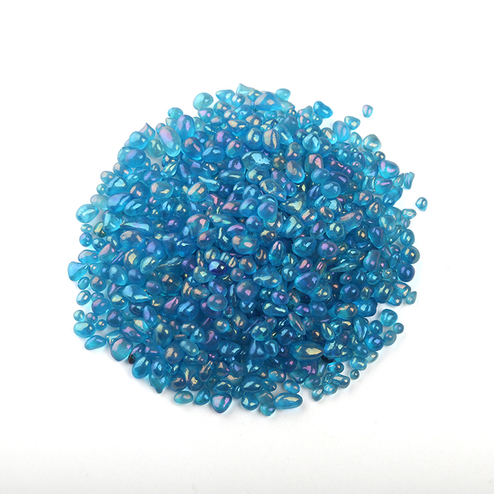 Iridescent glass beads