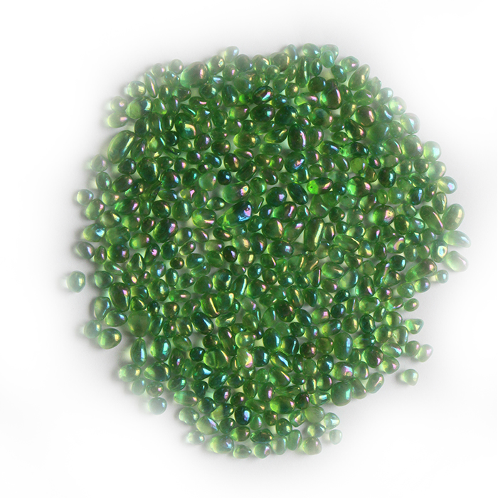Iridescent glass beads